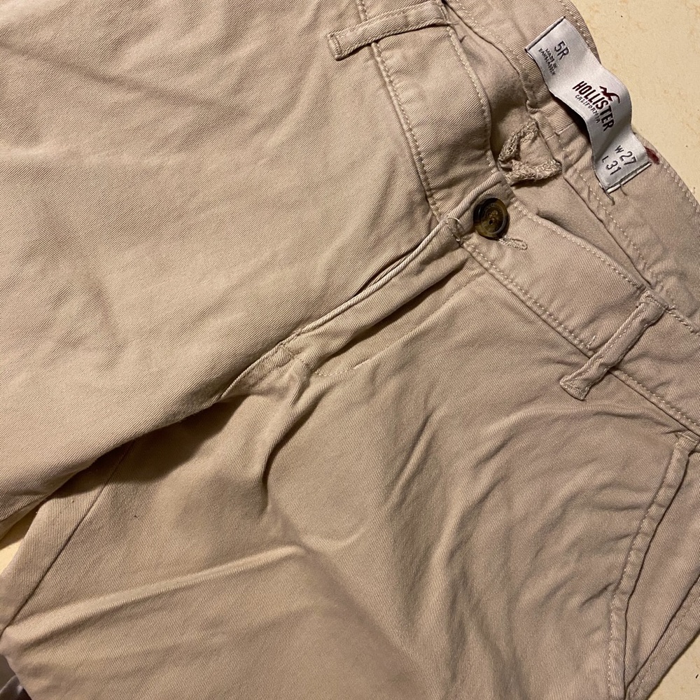 Hollister khakis
